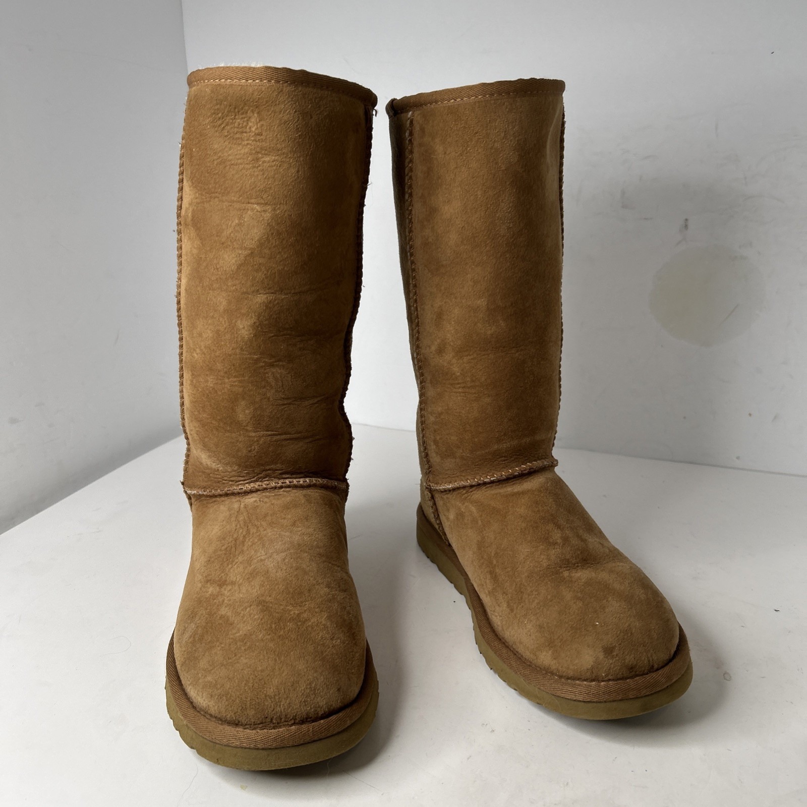 Ugg Australia Women's Classic Tall Chestnut 5229 Sheepskin Shearling Boots Sz 6